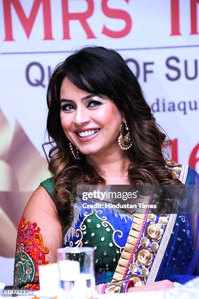 mahima chaudhary at mrs india queen